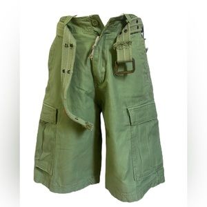 Vintage ARMY Cargo Shorts 🌱